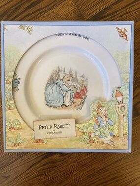 Wedgwood Peter Rabbit 9.75” Cake Plate/Dinner Plate - Made in England - In Box